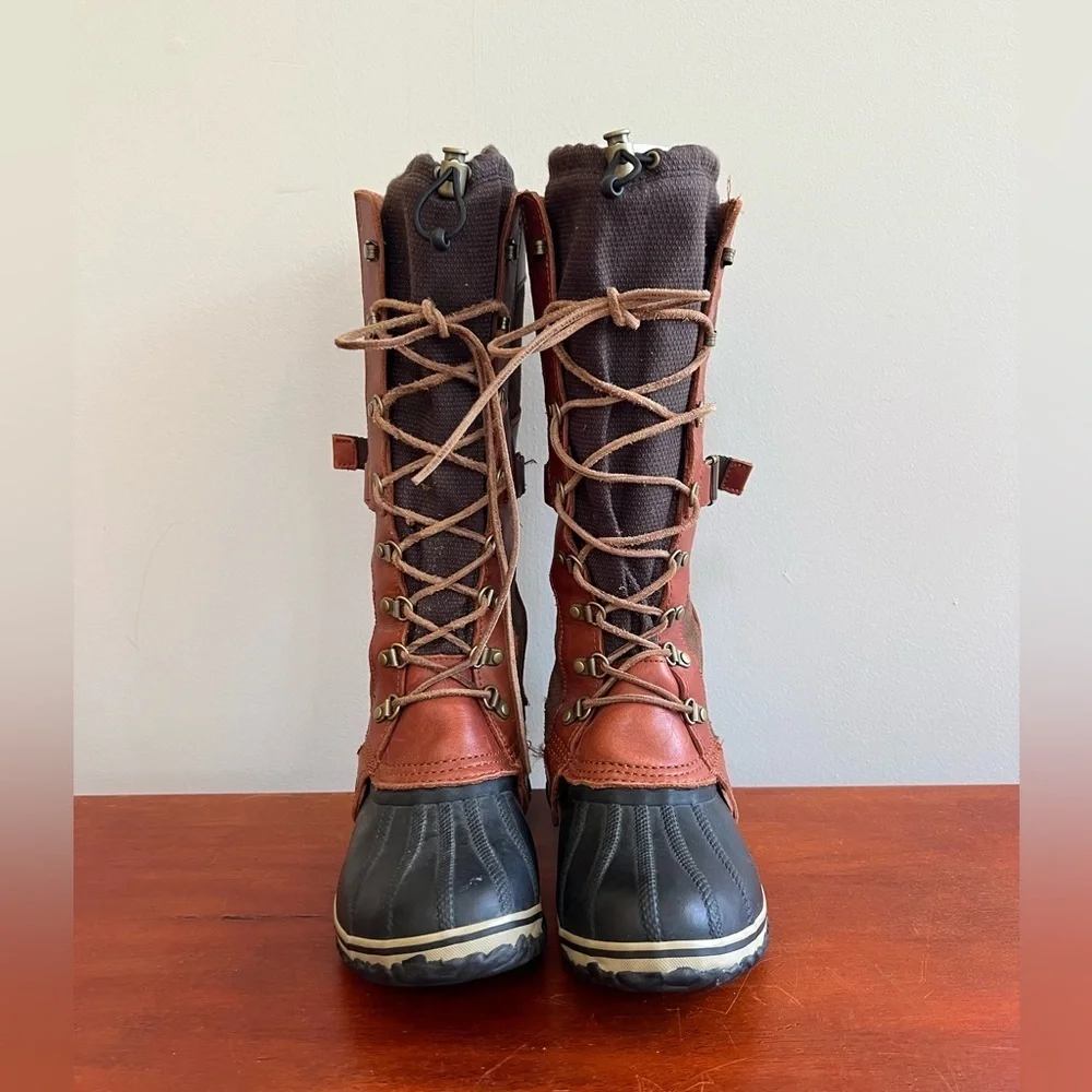 Sorel Conquest Carly II Tall Lace-Up Boot, Cognac/Tan/Black, 10